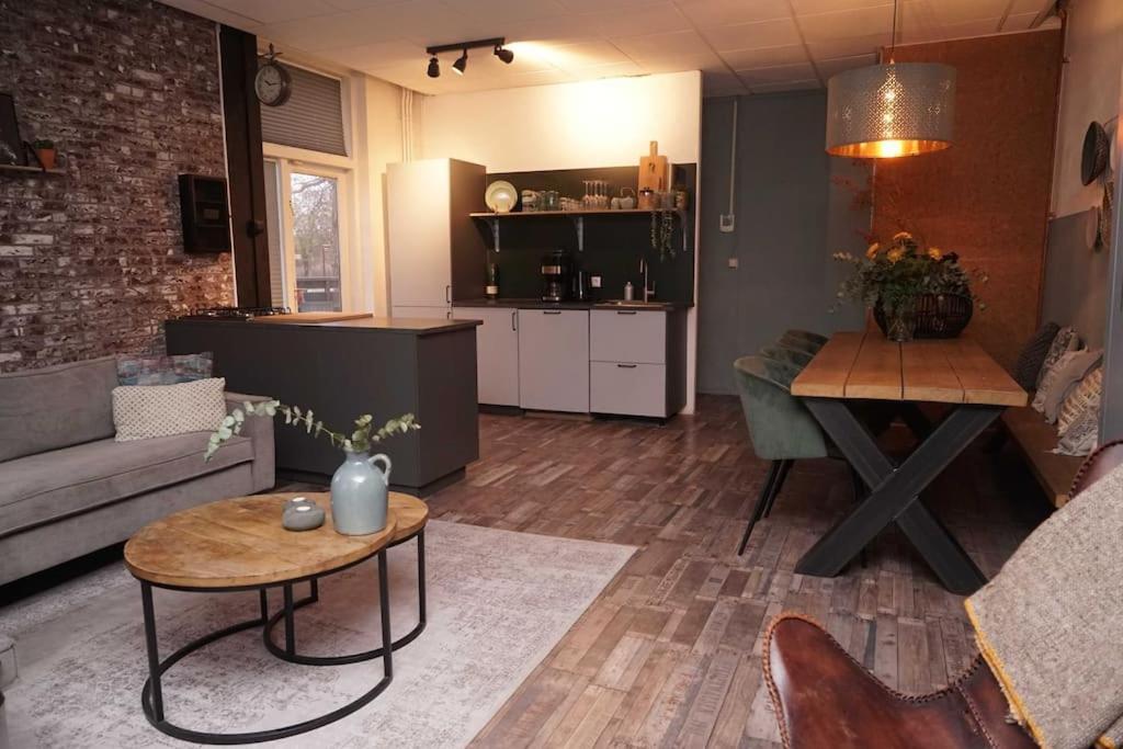 Ruim Appartement In Utrecht. Exteriér fotografie